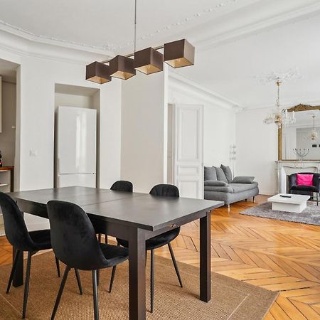 Luxury Apartment La Tour פריז מראה חיצוני תמונה